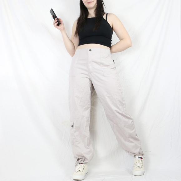 Vintage Parachute Pants - Picture 4 of 7